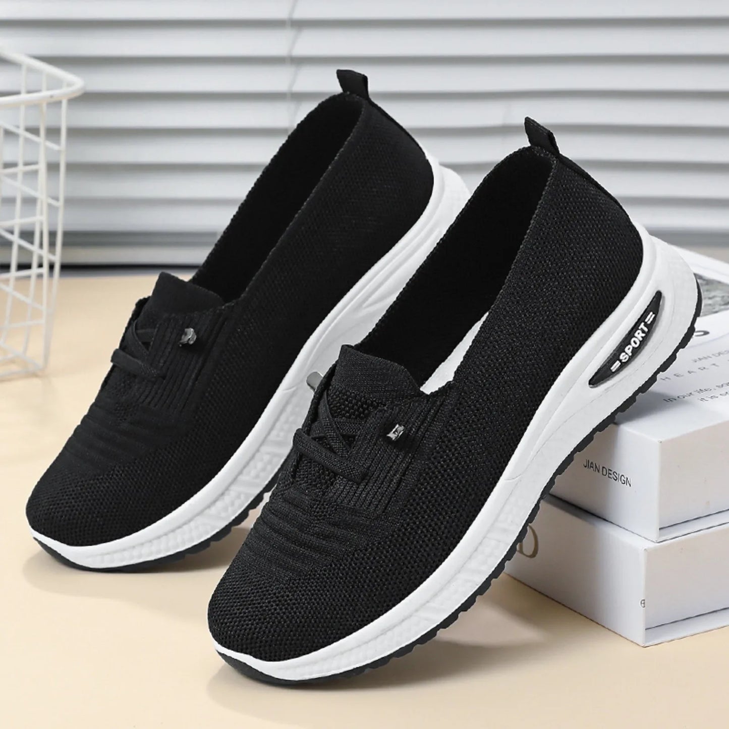 Lightweight Mesh Sneakers